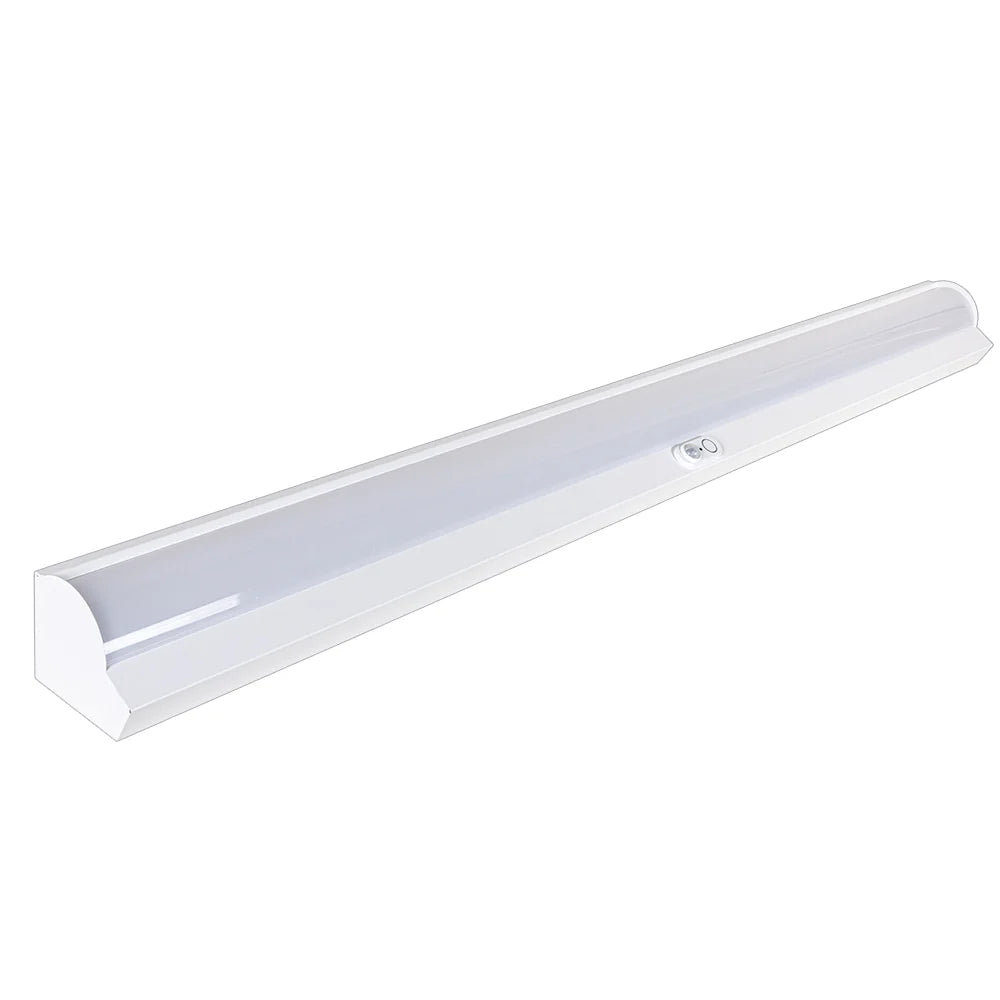 LED recessed lights with high - CRI for accurate color rendering4FT LED Stairwell / Corridor Light, 6600 Lumen Max, CCT and Wattage Selectable, 120-277V LED recessed lights with high - CRI for accurate color rendering4FT LED Stairwell / Corridor Light, 6600 Lumen Max, CCT and Wattage Selectable, 120-277V