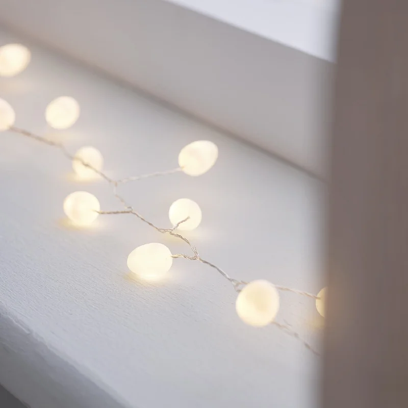 String Lights with Edison Bulbs for Rustic AmbianceBerry Micro LED Plug In Cluster Lights