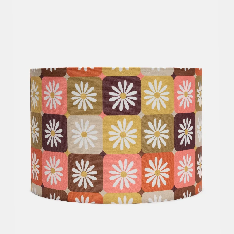 Lava Lamps for Bowling Alleys to Add Some ColorDaisy Chain Lampshade
