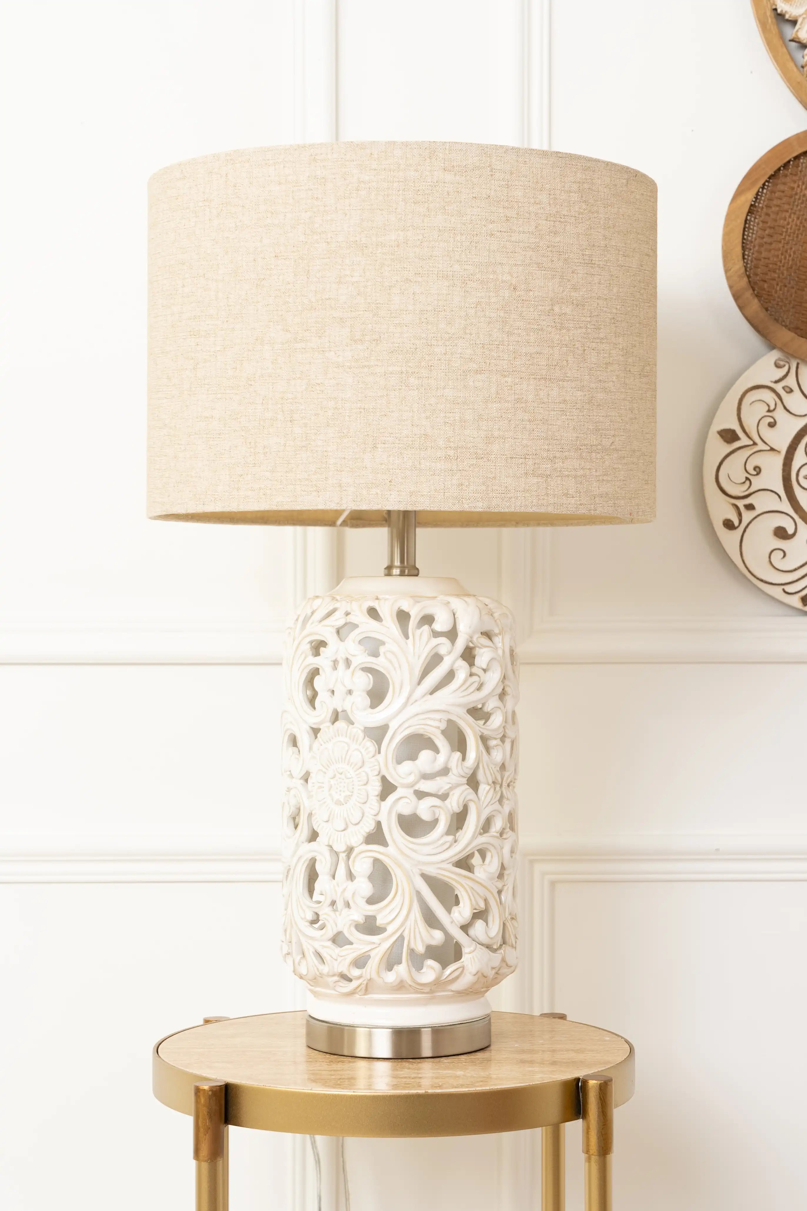 Salt Lamps for Reading Nooks to Create a Relaxing SpaceJade Ceramic Lamp