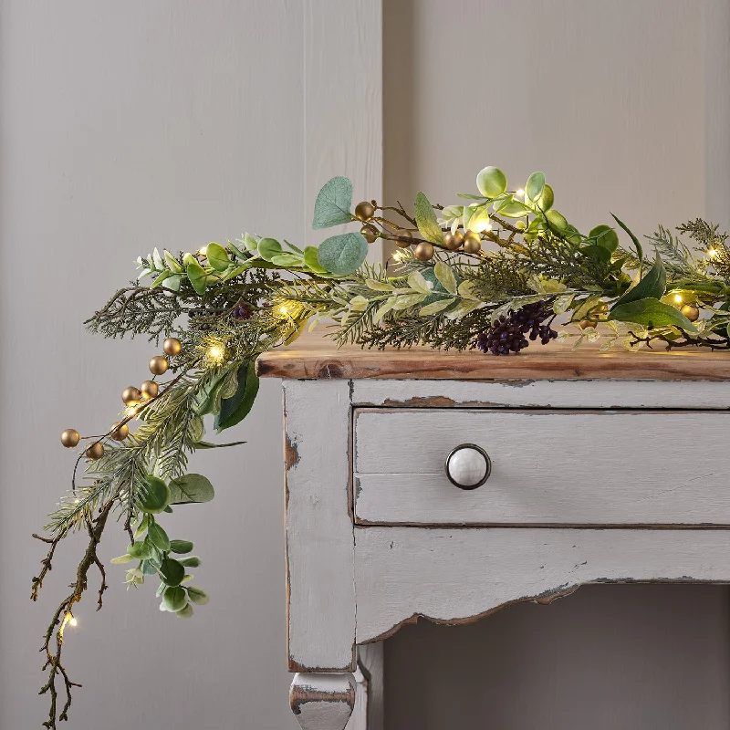 String Lights for Seasonal Decorations (Spring, Fall, etc.)1.5m Classic Gold Berry Garland Micro Light Bundle String Lights for Seasonal Decorations (Spring, Fall, etc.)1.5m Classic Gold Berry Garland Micro Light Bundle