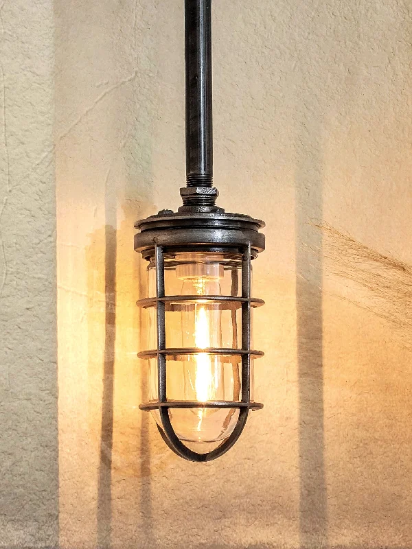Industrial Task Lighting for Precision WorkstationsIndustrial Pendant Light - The Morning-Star Industrial Task Lighting for Precision WorkstationsIndustrial Pendant Light - The Morning-Star