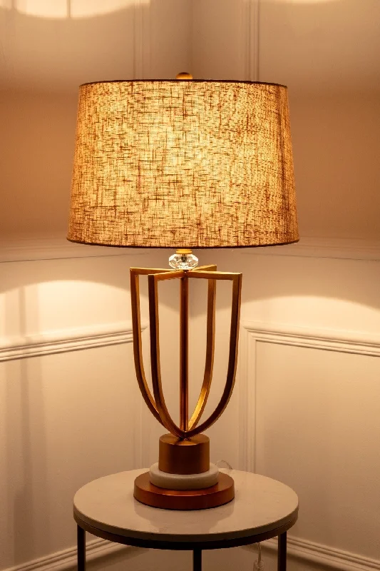 Small Salt Lamps for Desk and NightstandLincoln Metal Table Lamp