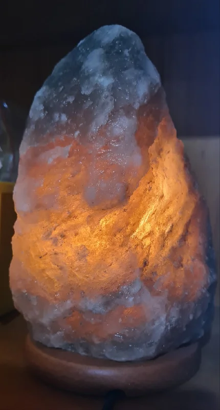 Lava Lamps for Housewarming Party Venues to Add a Touch of StyleRARE SMALL GREY SALT LAMPS