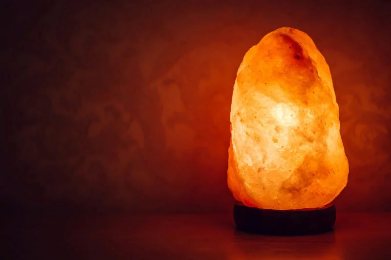 Hand - Carved Himalayan Salt Lamps for Home DecorHimalayan Crystal Salt Lamp 25-30 KG