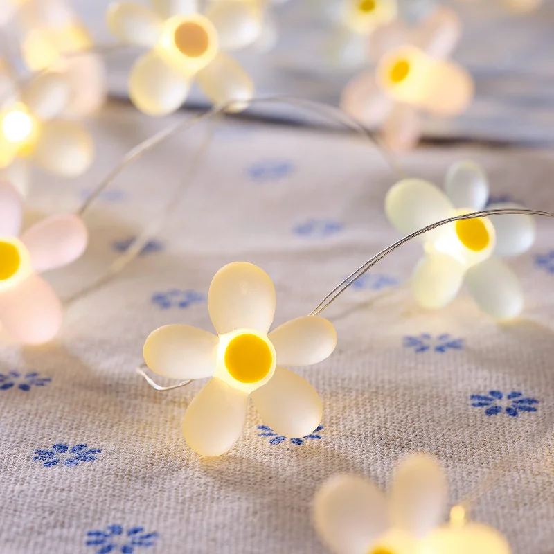 Twinkling String Lights for a Magical Atmosphere20 Flower Micro Lights