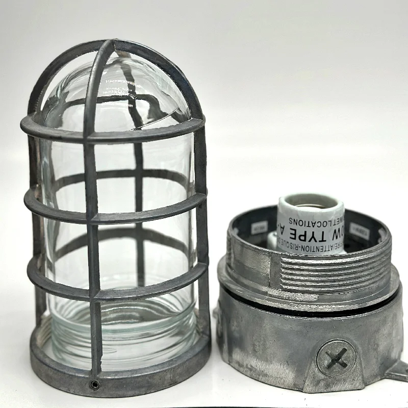 Dust - Resistant Industrial Lighting for Dirty WorkspacesVapor-tight Ceiling Light - Raw Aluminum Dust - Resistant Industrial Lighting for Dirty WorkspacesVapor-tight Ceiling Light - Raw Aluminum