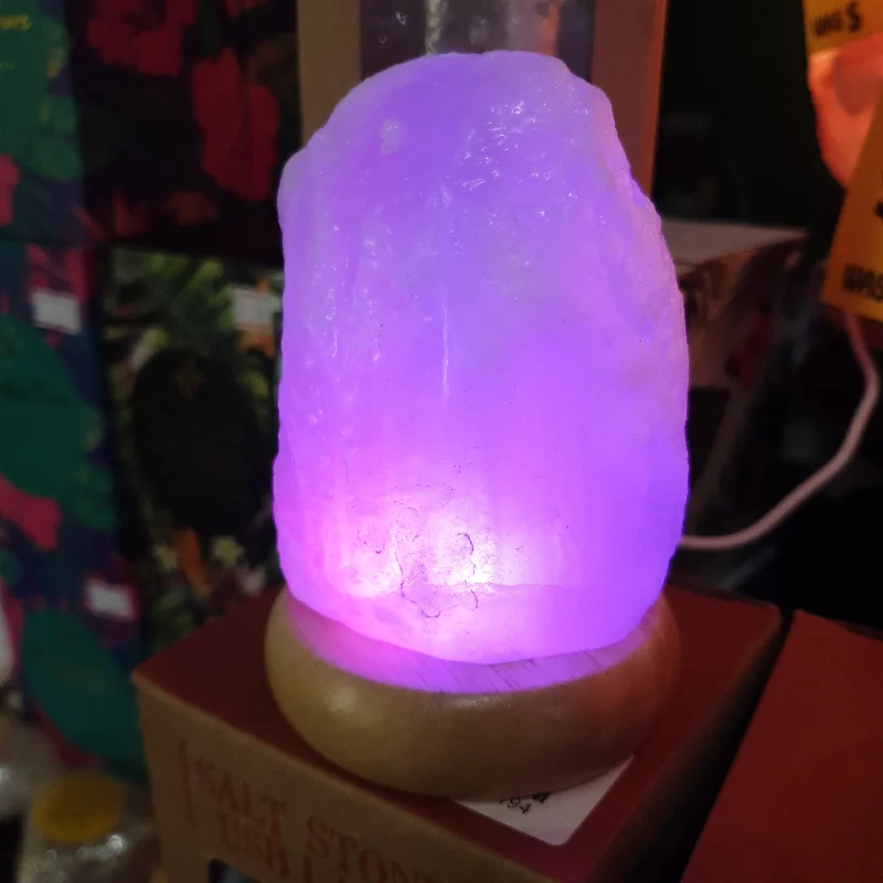 Pink Himalayan Salt Lamps for a Soothing HueUSB White Salt lamp - colour changing