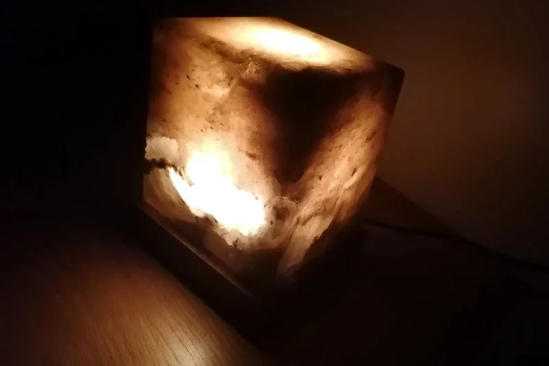 Hand - Carved Himalayan Salt Lamps for Home DecorCube Salt lamp
