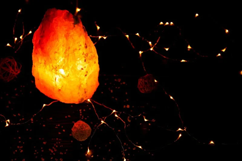 Purple Salt Lamps for a Mysterious Ambiance30Kg Himalayan salt lamp