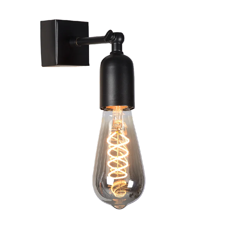leather wall lamps with a distressed texture for a rugged and stylish lookWall light Dora