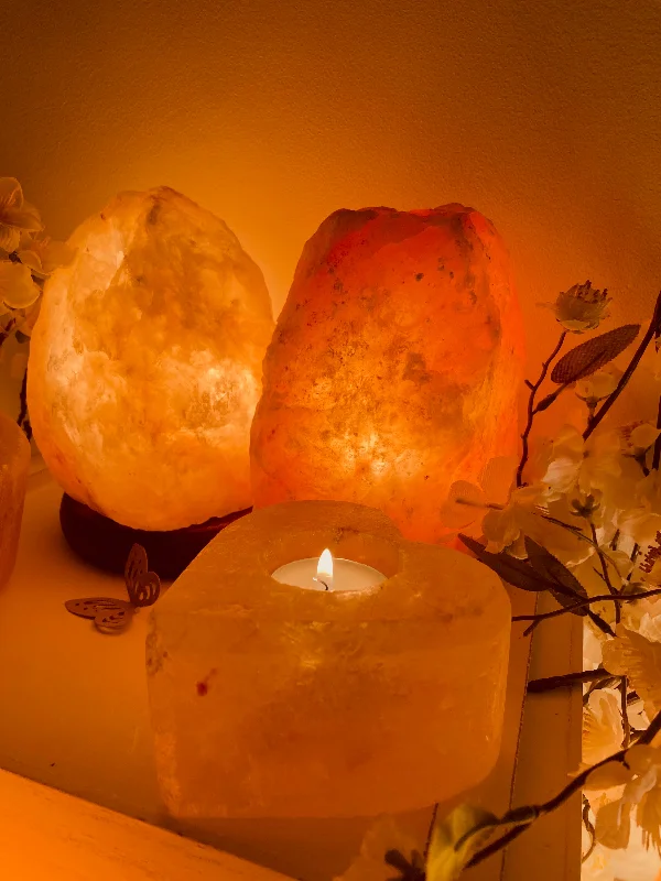 Hand - Carved Himalayan Salt Lamps for Home DecorHimalayan Crystal Salt Lamp - Small 1.5-2kg Hand - Carved Himalayan Salt Lamps for Home DecorHimalayan Crystal Salt Lamp - Small 1.5-2kg