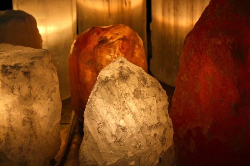 Pink Himalayan Salt Lamps for a Soothing HueWhite salt lamp 9-12 KG