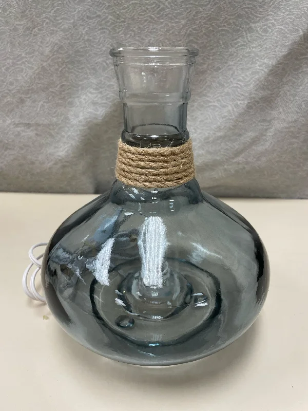 Lava Lamps for Housewarming Party Venues to Add a Touch of StyleGLASS VASE LAMP