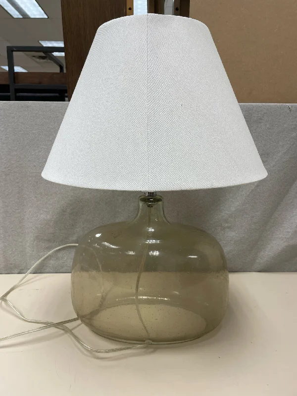Lava Lamps for Holiday Party Venues to Create a Festive AtmosphereCLEAR BUBBLY BASE LAMP