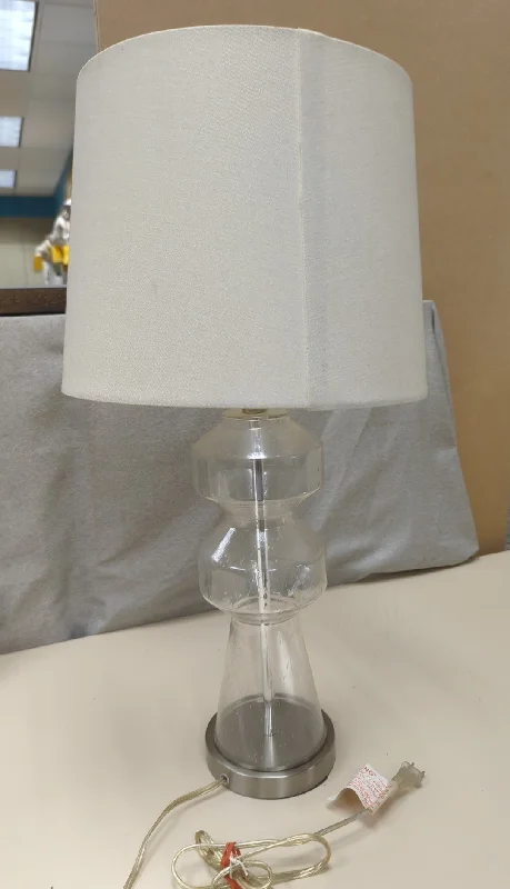 Lava Lamps for Farmer's Market Booths to Stand OutCLEAR GLASS BASE LAMP
