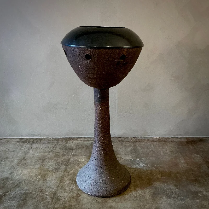 Industrial Lighting for Metal Fabrication ShopsStoneware Floor lamp