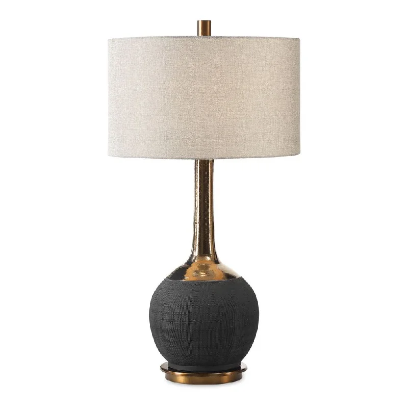 Natural Himalayan Salt Lamps with Soft GlowAra Table Lamp
