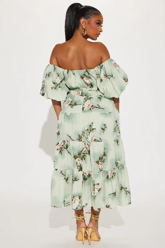 Magnolia Tiered Midi Dress - Sage