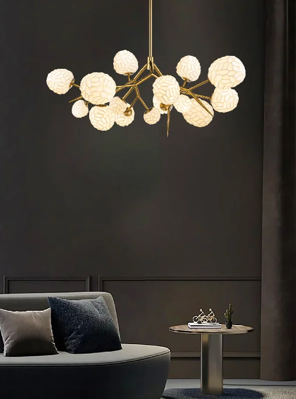 Chandeliers with Venetian Glass for a Luxurious LookGolden Horizon Chandelier
