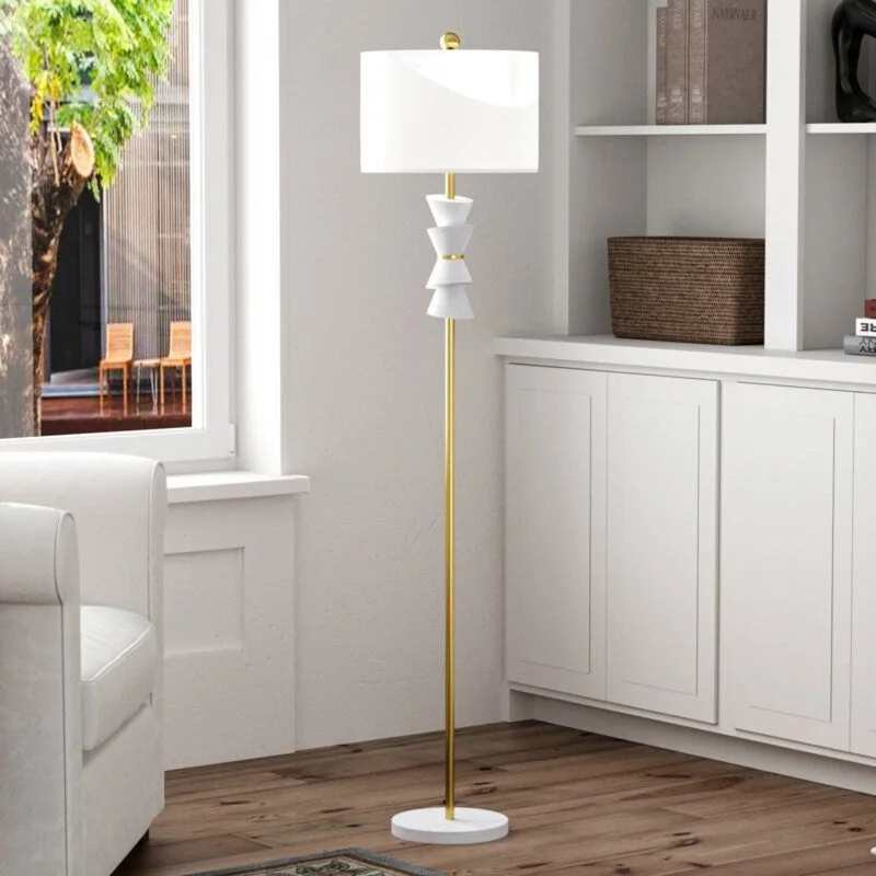 Adjustable Height Floor Lamp for Versatile Lighting Needs68'' H Traditional Floor Lamp Adjustable Height Floor Lamp for Versatile Lighting Needs68'' H Traditional Floor Lamp