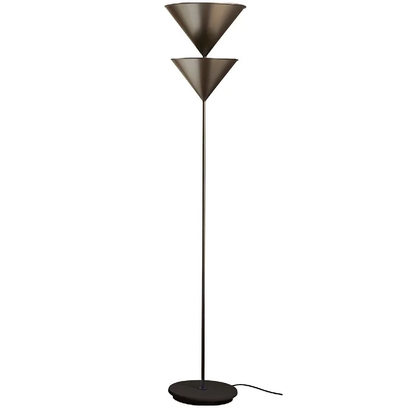Victorian Style Floor Lamp for Traditional and Elegant InteriorsFloor lamp Oluce Pascal 345 Victorian Style Floor Lamp for Traditional and Elegant InteriorsFloor lamp Oluce Pascal 345