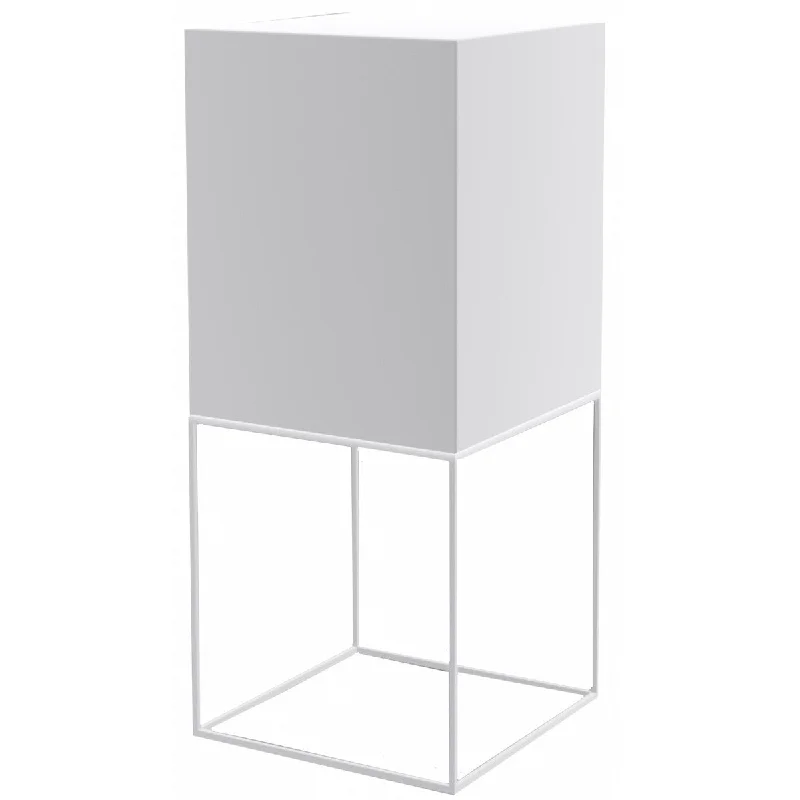Victorian Style Floor Lamp for Traditional and Elegant InteriorsFloor lamp Vondom Vela Cube 40x40x152 cm Victorian Style Floor Lamp for Traditional and Elegant InteriorsFloor lamp Vondom Vela Cube 40x40x152 cm