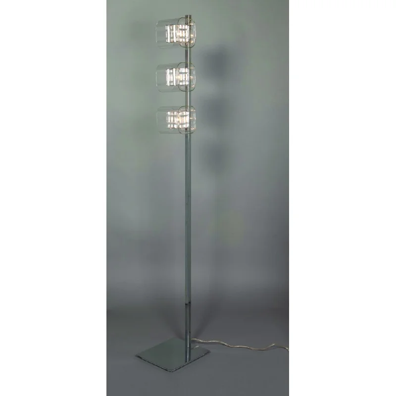 Victorian Style Floor Lamp for Traditional and Elegant InteriorsImpex PGH01515/FL/CH Avignon Floor Lamp Chrome Victorian Style Floor Lamp for Traditional and Elegant InteriorsImpex PGH01515/FL/CH Avignon Floor Lamp Chrome