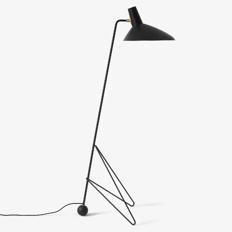 Metal Floor Lamp with a Matte Black Finish for a Sleek LookTripod Floor Lamp