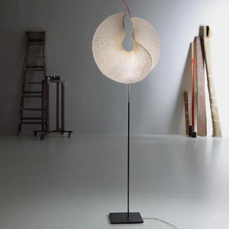 Adjustable Height Floor Lamp for Versatile Lighting NeedsYoruba Rose Floor Lamp