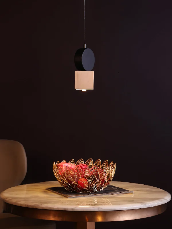 Tropical - Themed Ceiling Lights with Palm - Leaf Shapes and Rattan WrapsDayen Pendant Light Tropical - Themed Ceiling Lights with Palm - Leaf Shapes and Rattan WrapsDayen Pendant Light