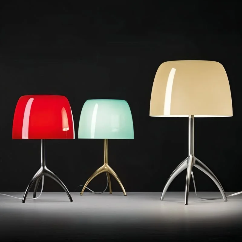 wooden table lamps with natural grain for a warm and organic feelSplendore Table Lamp