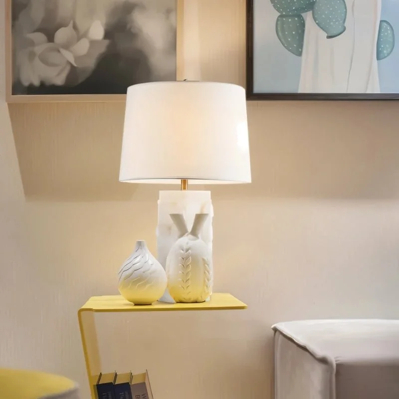 art deco table lamps with geometric shapes for a retro touchTuma Table Lamp